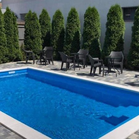 Hotel Brill Orosháza المظهر الخارجي الصورة