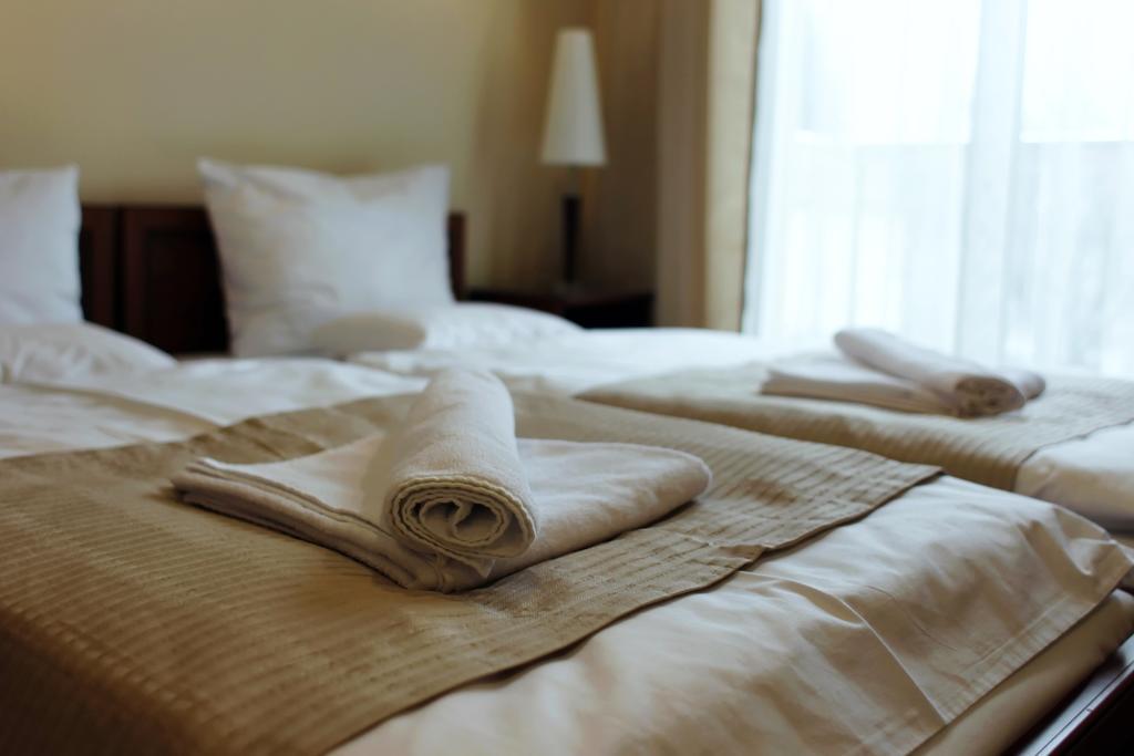 Hotel Brill Orosháza الغرفة الصورة